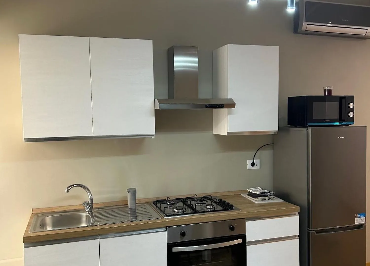 Cosy Flat In Rome 아파트